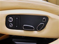 极尽奢华 实拍2011款宾利慕尚Mulsanne