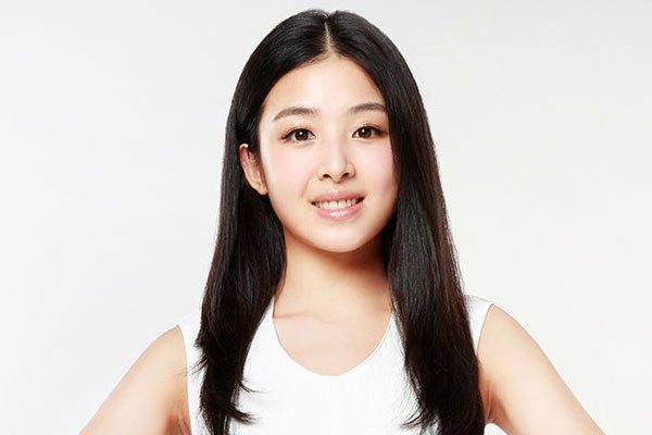 网友调查:谁是<em>四川最美女艺人</em>?-大成娱乐2013