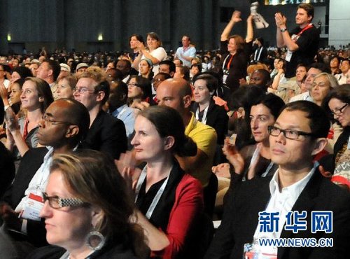 令人心悸的世界公敌 全球打响艾滋病攻坚战_新