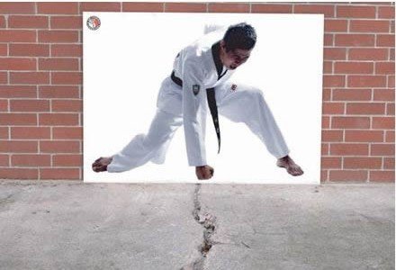 国外匠心别具的情景互动广告(组图)