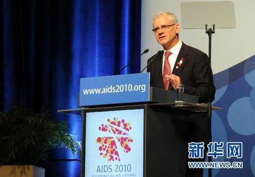 令人心悸的世界公敌 全球打响艾滋病攻坚战_新