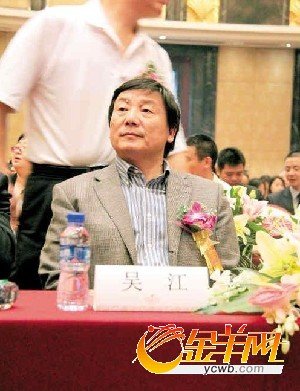 官员:公考热最多持续五年 强制加薪不可行_大