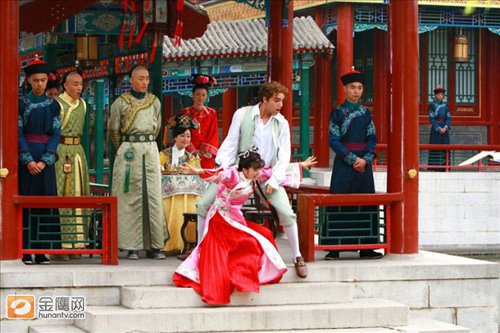 新《还珠》添情戏 永琪同“洋人”争小燕子(组图)_娱乐_腾讯网