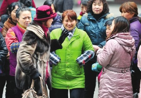 成都家政人员工资暴涨 家政公司纷纷倒闭(图)