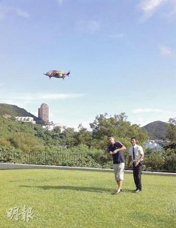 李嘉欣呵斥许晋亨见成效 保持神秘晒老公一人照【图】