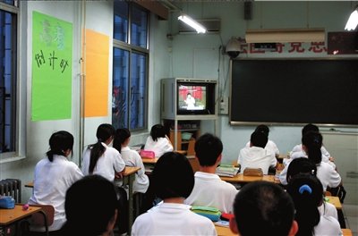 上高各姓人口_流动人口子女将可在京上高中