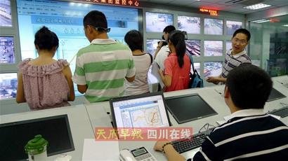 成都公交快信可查公交车当前位置 为全国首家