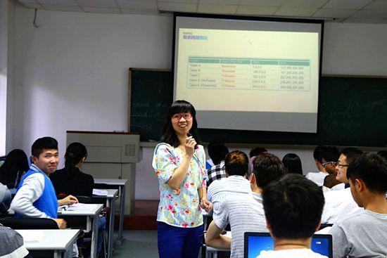 华为团队打造东软学院王牌专业