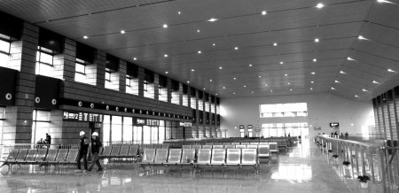 德阳新火车站今晨启用 规模媲美成都北站