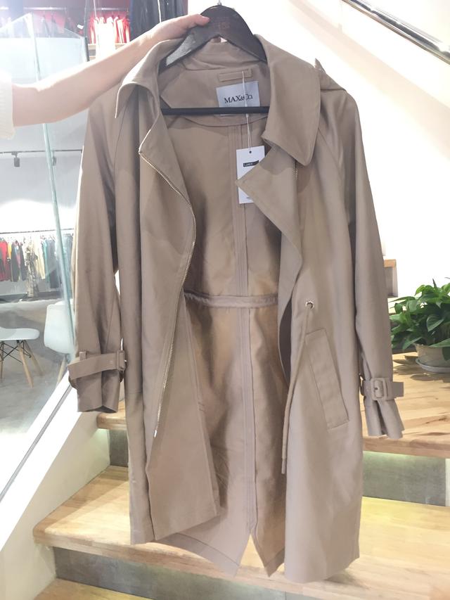 大牌潮服1-5折在成都发现一家抢相因的品牌折扣店