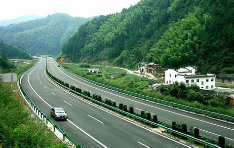 四川高速公路服务质量85分以下 次年过路费降