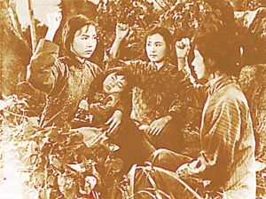 著名电影表演艺术家<em>田华</em>:我做<em>党的女儿</em>70多年