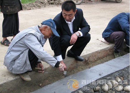 船山区开展劳模专访活动 弘扬劳模精神_新闻滚