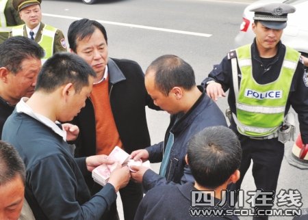 �ɶ�Ů˾���ݱ�ʱ�ݿ���ײ����Ѯ������(ͼ) 