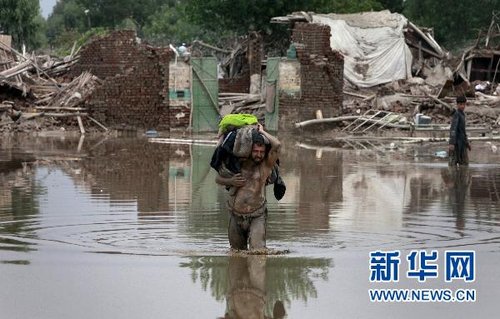 195名在巴基斯坦洪灾中受困中国人今日将回国