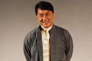 周刊:成龙成香港之耻 张柏芝必生第三胎