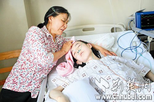 男子大学肄业失踪十年 痴迷网游重病难愈(图)