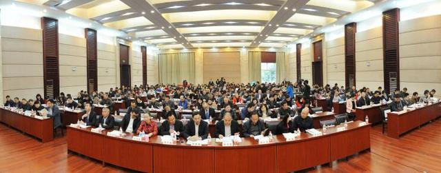 泸州农村商业银行创立大会暨股东大会首次会议召开
