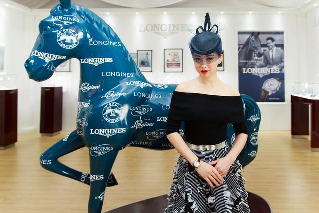 浪琴表荣任成都迪拜国际杯赛马盛事官方计时指