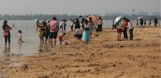 “十一”黄金周柳叶湖迎客22万人 同比增三成