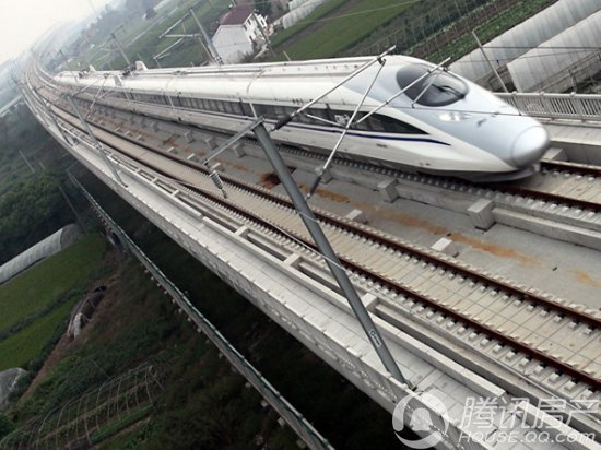 沪港铁路明年通车途径常州 去香港400元就搞定