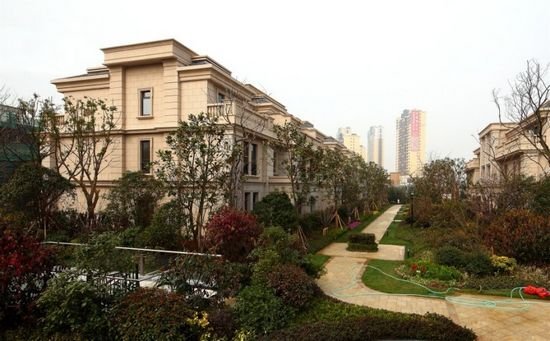 宅间园林景观别墅实景鹤壁市淇水春天照片图片
