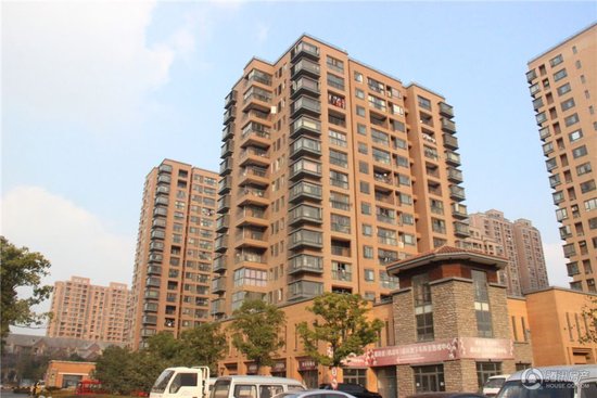 全球房价最贵十大城市排行 中国占了3个位置_