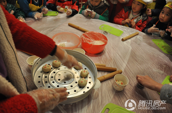 爸爸 我们去哪儿 绿地白金汉宫周末游咯!_频道