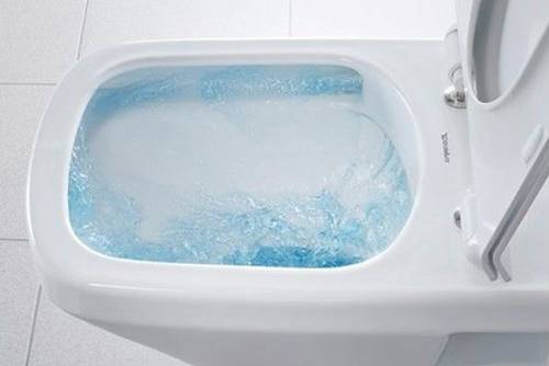 节水排污谁最强 对比冲水方式选购最适马桶_频