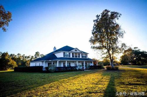 中国房奴举债时为何都相信自己的未来一定很美