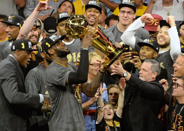 NBA骑士队强势迎战奇才队