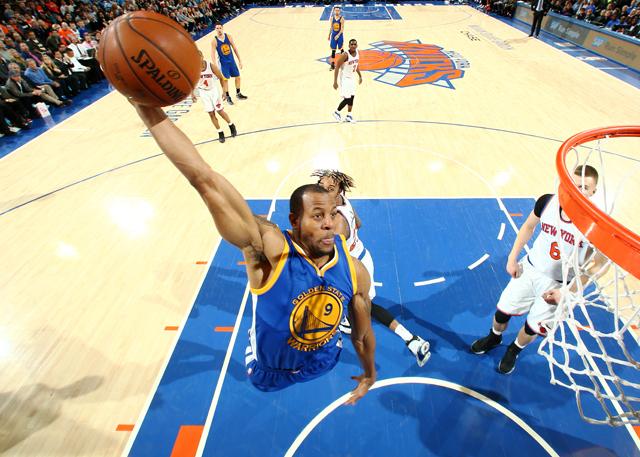 1日数据酷:伊戈生涯得分突破12000_NBA中国