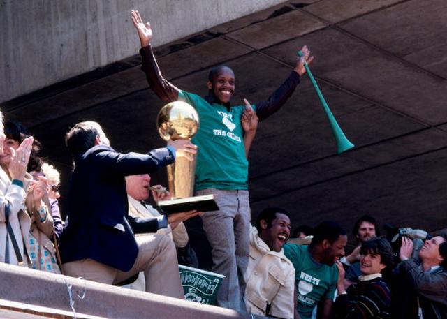 NBA50大球星之阿奇巴尔德:巨人游戏中的小精灵
