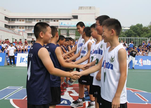 CBA中文网——中国男子篮球职业联赛赛程比分+球队数据+盘口分析镇海的篮球狂欢：草根赛事引爆城市文旅新IP