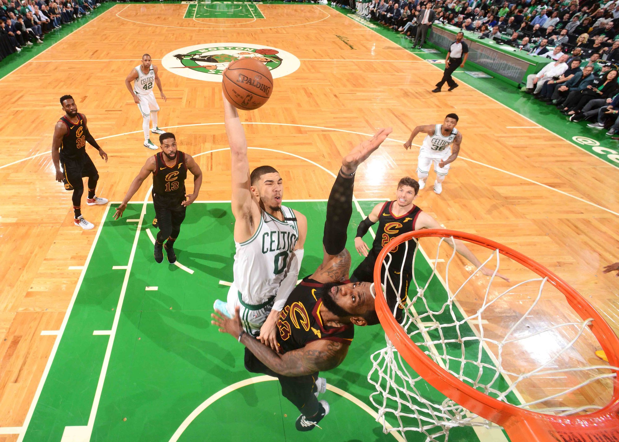 塔图姆詹姆斯联手能否重塑美国男篮辉煌