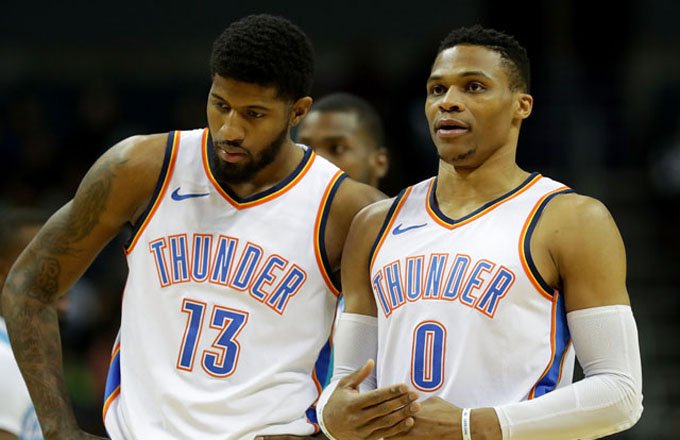 雷霆凯尔特人强势碰撞 双方鏖战演绎赛季巅峰对决