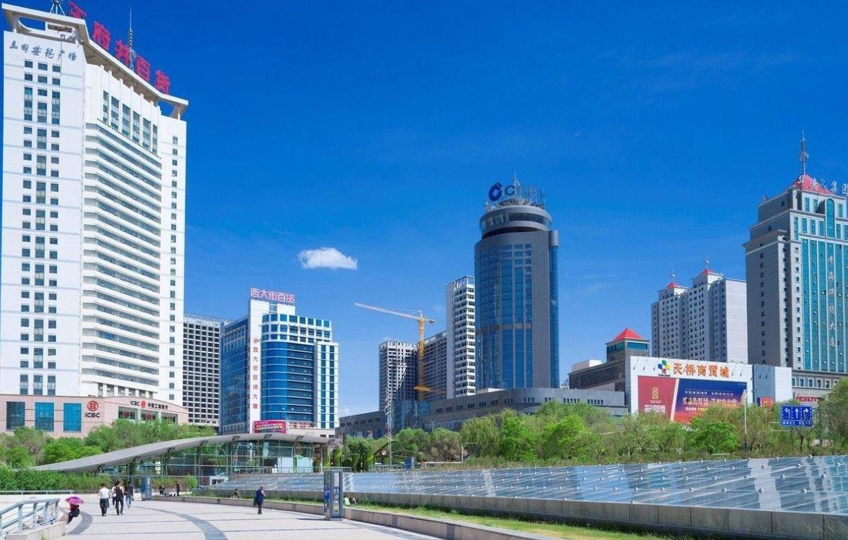 成都市人均住房面积_人均住房面积条形图(2)