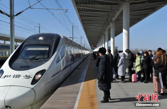 发展的中国:春运高铁串起的“惊叹号”