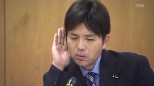 《银魂》模仿过 日银总裁也来摆名POSE