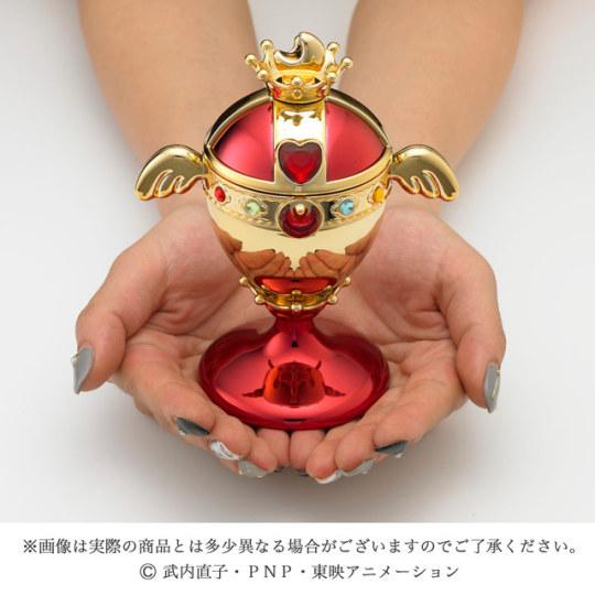 美爆了！《美少女战士》圣杯腮红及魔法棒腮红刷预售
