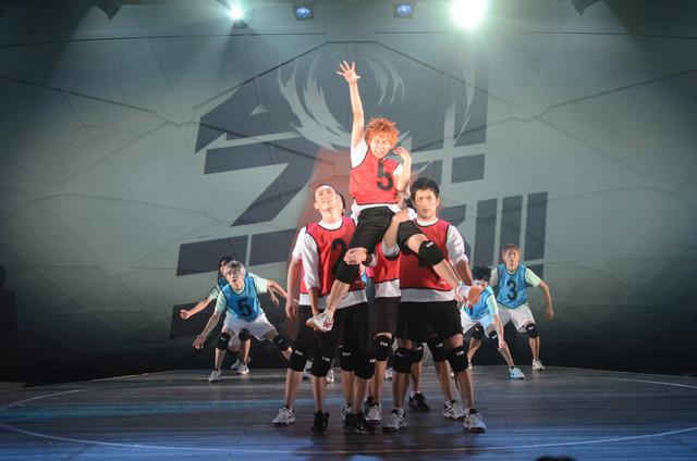 《排球少年》舞台剧上演 现场演出照公开