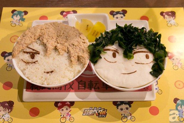 《飙速宅男》咖啡店角色料理超还原