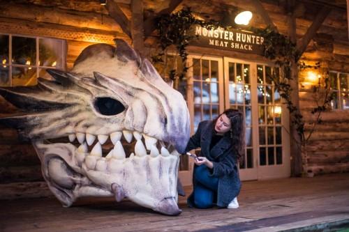 怪物猎人主题餐厅开张:可以联机去刷怪,还可以