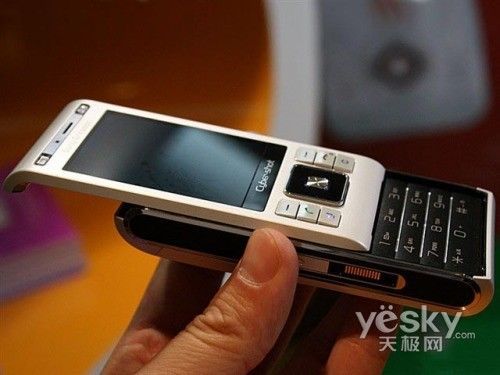 手机推荐游戏手机2000左右 20027526.jpg