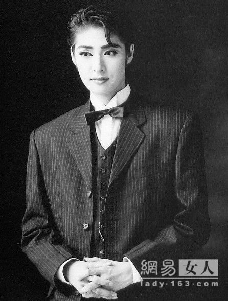 女星男人妆 她们真的很爷们_彩妆