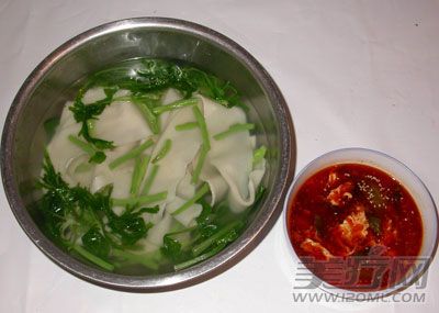 9,杨凌蘸水面