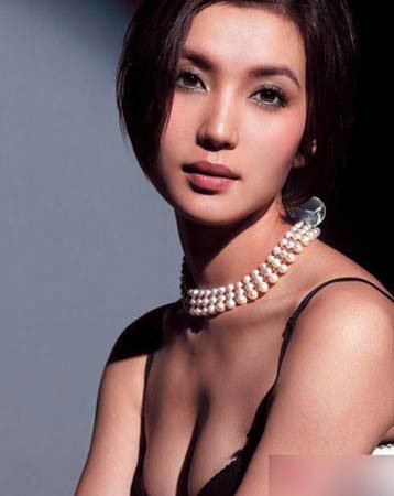 两性心理:20件事<em>女人越早知道越幸福</em> _2007健