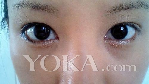 素颜美女教你轻松画范冰冰眼妆_彩妆