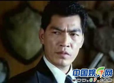 组图:金牌配角成奎安