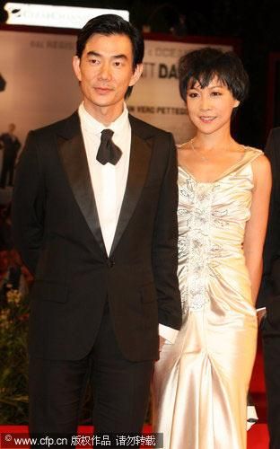  任贤齐 背后女人正式亮相 和小齐走威尼斯红毯